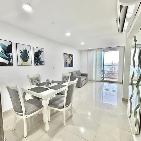 Apartamento Lujoso Con Vista Excepcional Cartagena
