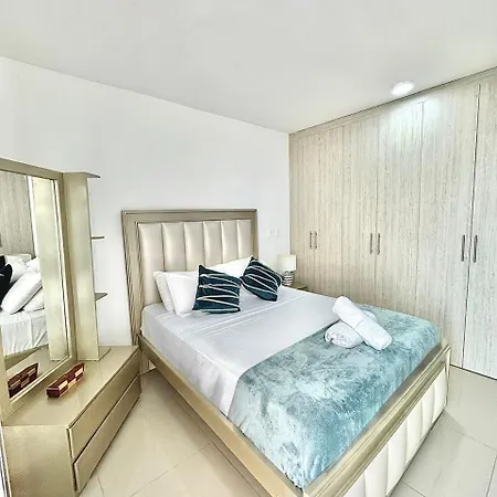 Apartamento Lujoso Con Vista Excepcional